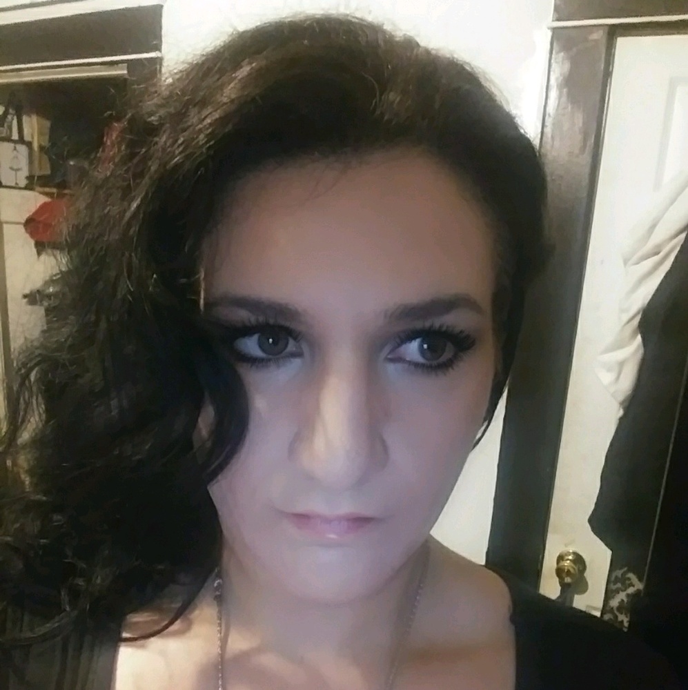 Meet your Posher, Marie